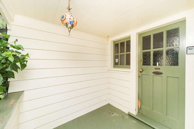 16 Ngaio Street West End_3