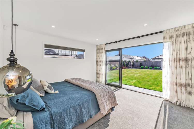 27 Candlesticks Crescent Lincoln_14