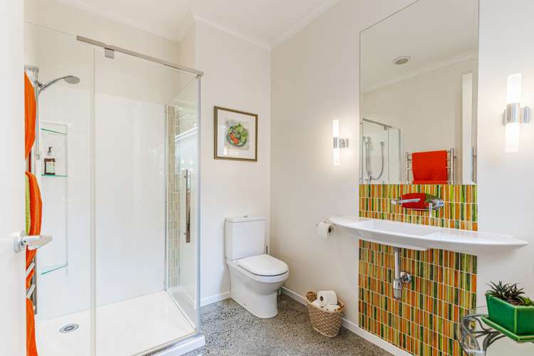 6 Waiarohia Place Hobsonville_15