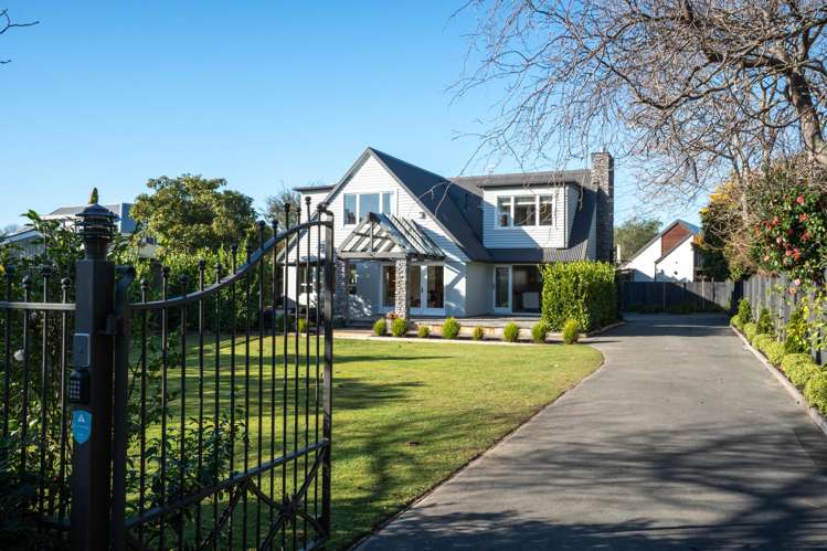 52B Memorial Avenue Fendalton_26