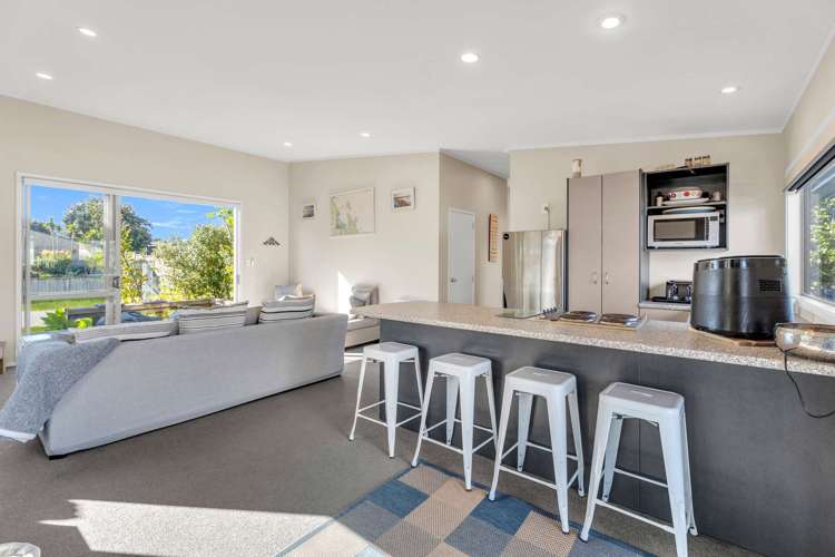 110 The Fairway Matarangi_8