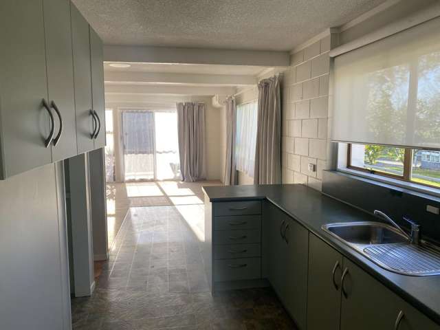 1/875 Heaphy Terrace 1055_3