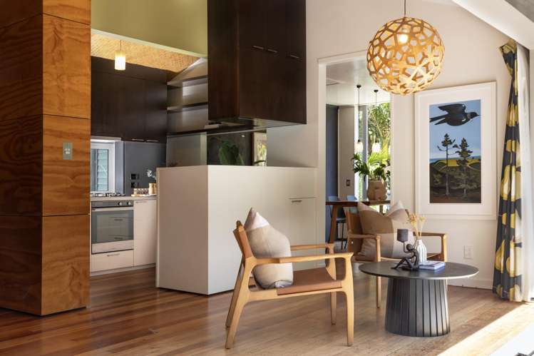 34 Karekare Road Karekare_16