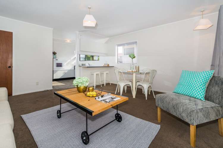 3/27 Aeroview Drive Beach Haven_5