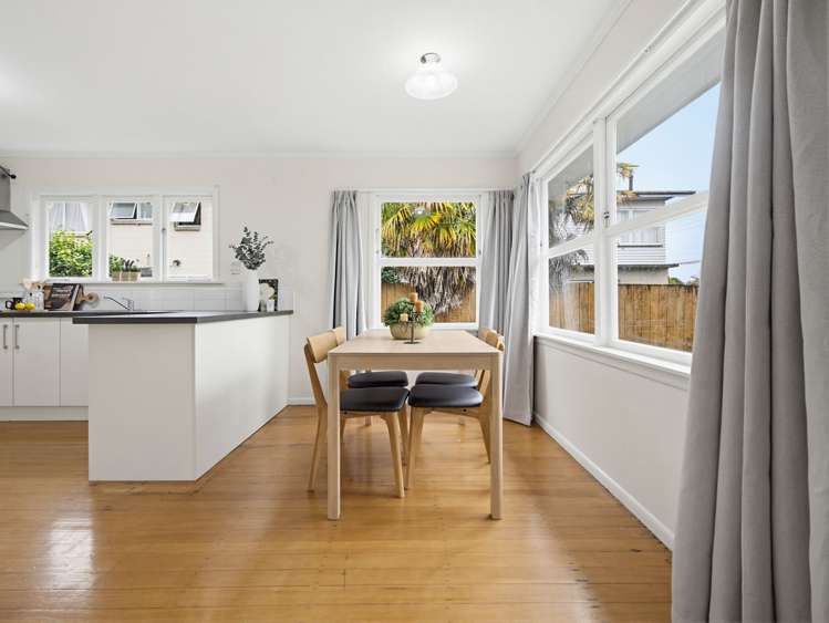 43a York St Hamilton East_6