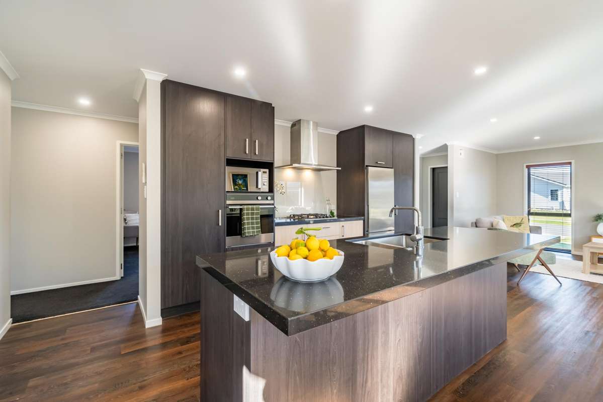 16 Te Punga Road_2