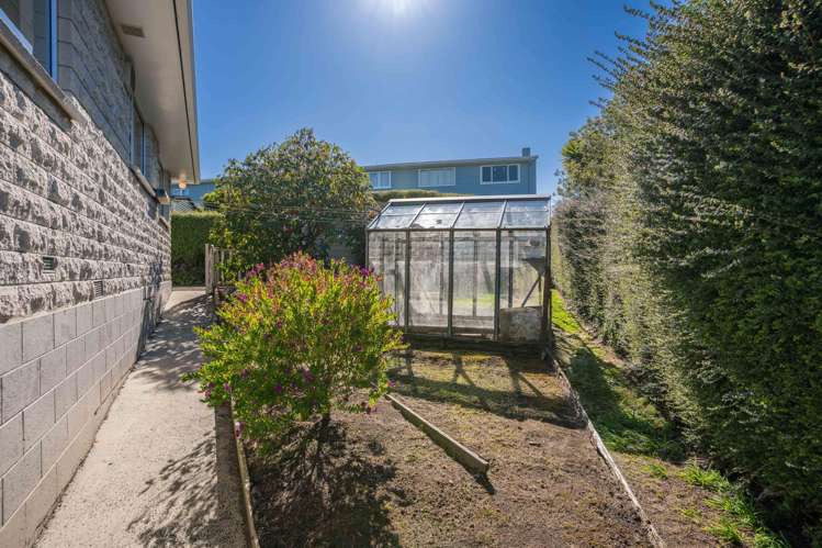 57B Kenmure Road Belleknowes_24