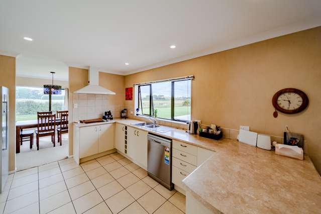 28 Pourerere Road Waipawa_4