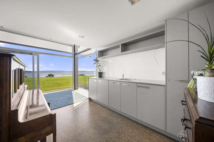 323 Seagrove Road Waiau Pa_40
