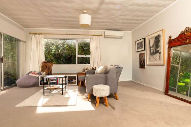 3/24A Hamilton Road 1685_3