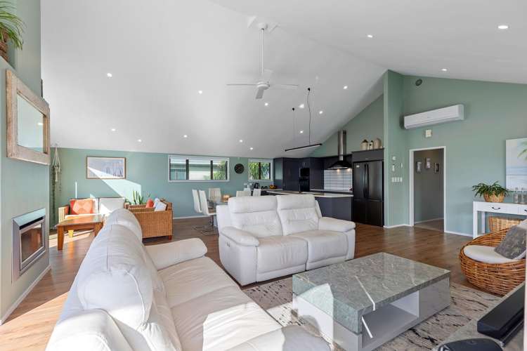 918b Papamoa Beach Road Papamoa_11