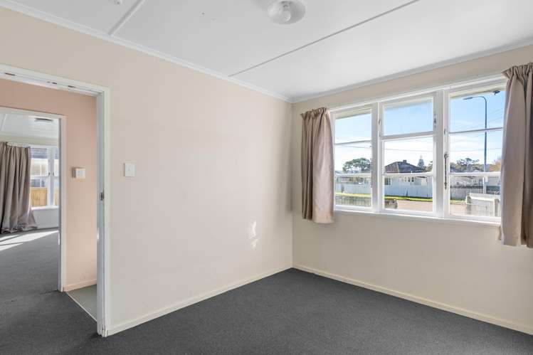 8 Puriri Street Elgin_9