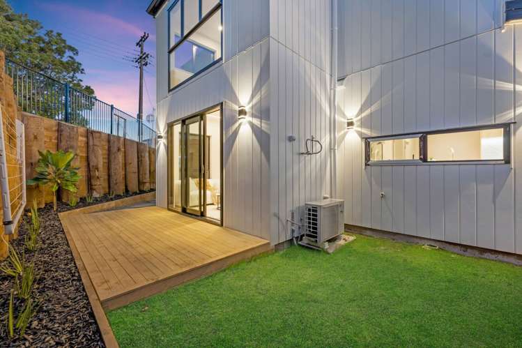 11b Trinidad Road Sunnynook_30