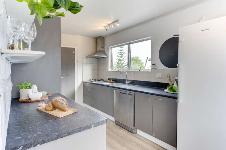 24 West View Crescent Onerahi_10