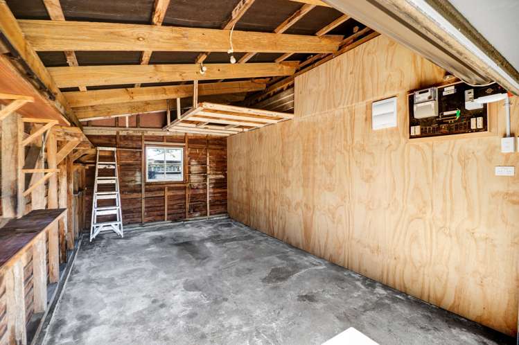 226 Tukapa Street Westown_13