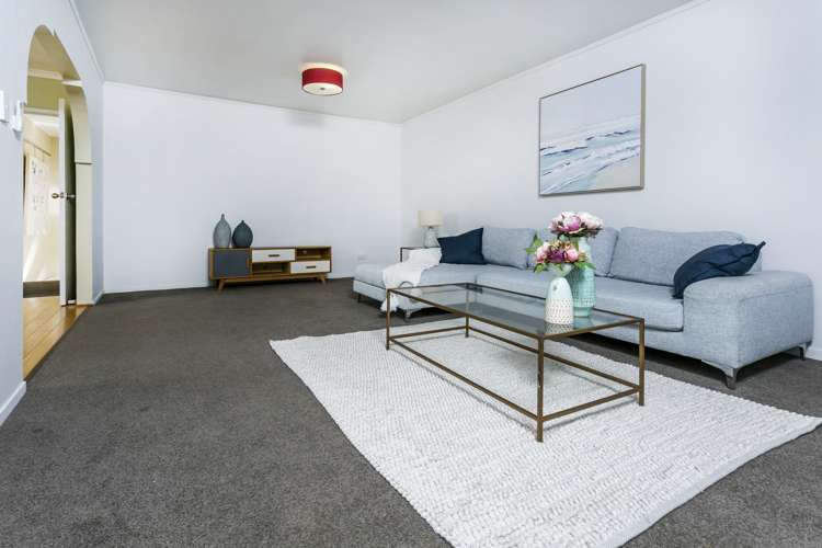 2/4 Coronation Road Glenfield_7