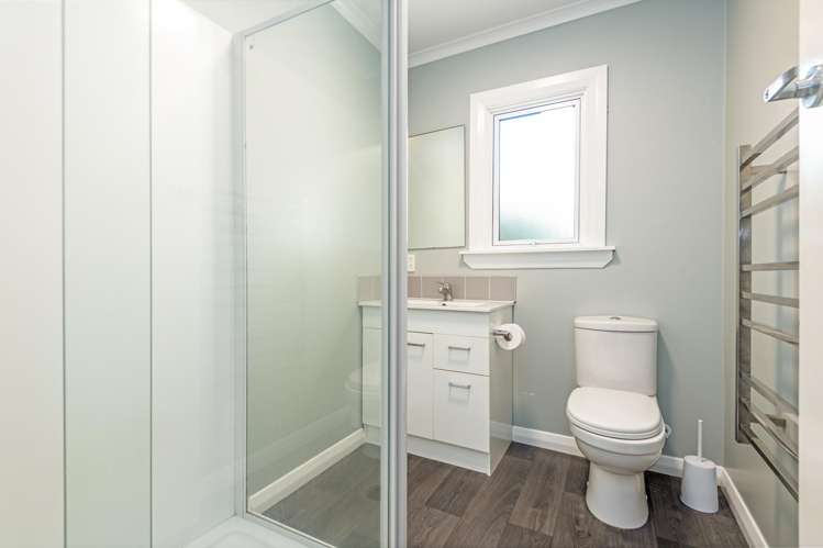 2 Charles Street Feilding_11