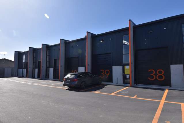 39/90A Hobsonville Road Hobsonville_1