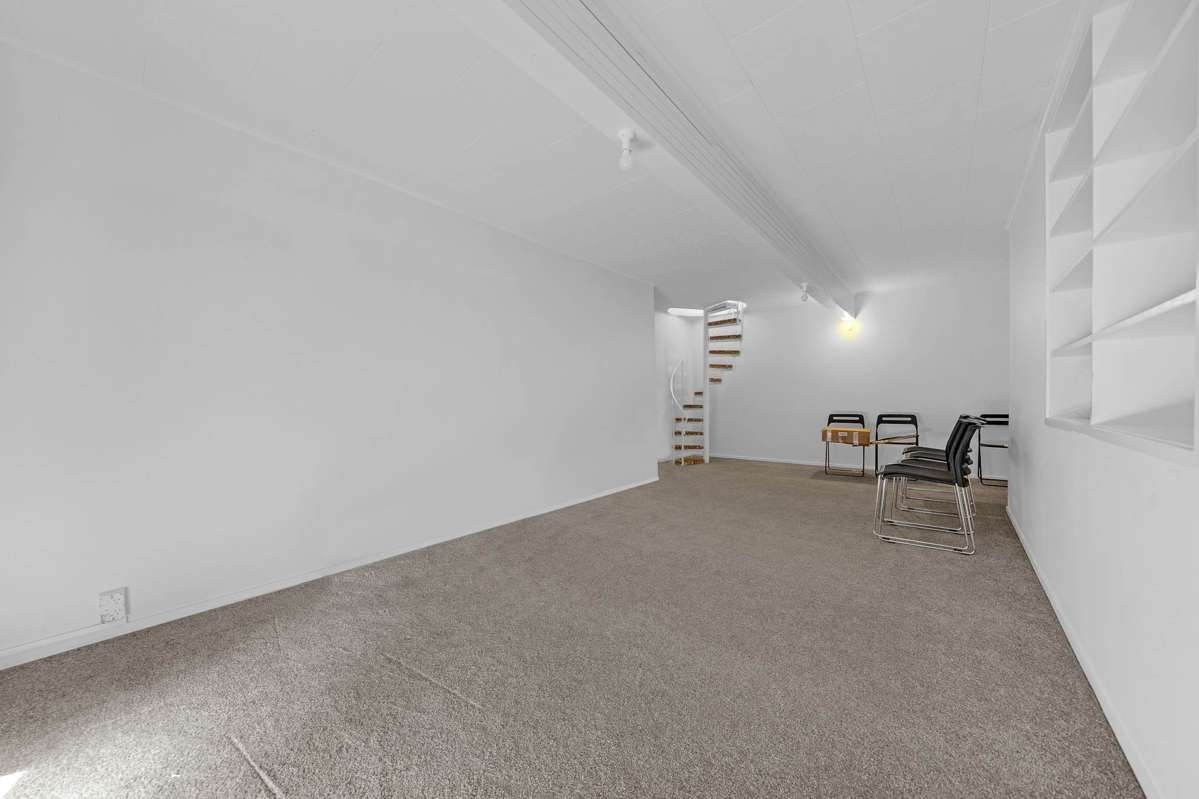 9 Morrie Laing Avenue_3