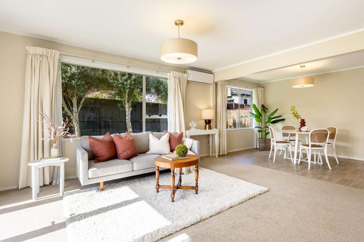 2/11 Ciprian Place_4