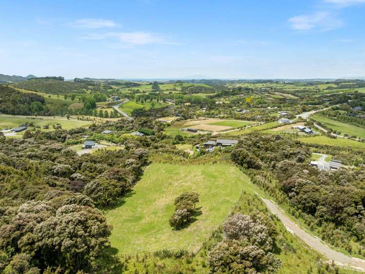 36 Pa Hill Lane Mangawhai Heads_4