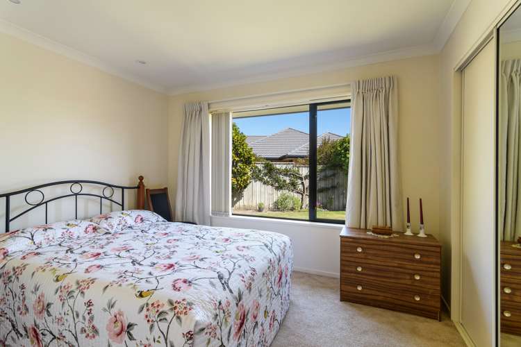 11 Kingsford Drive Stoke_8