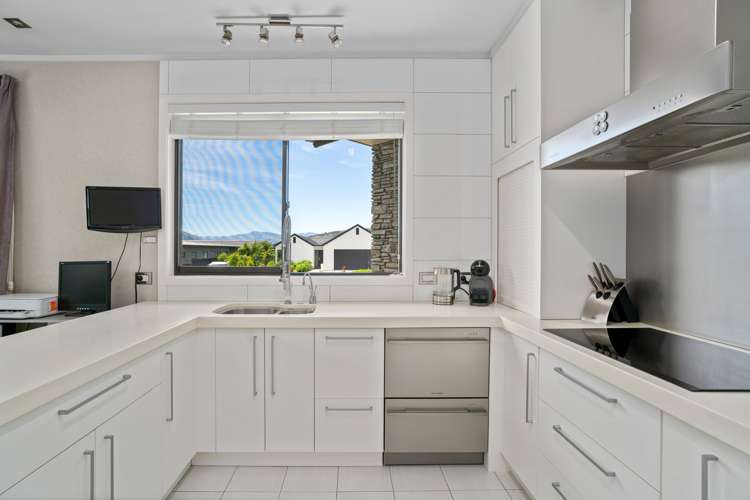 48 Kelliher Drive Wanaka_6