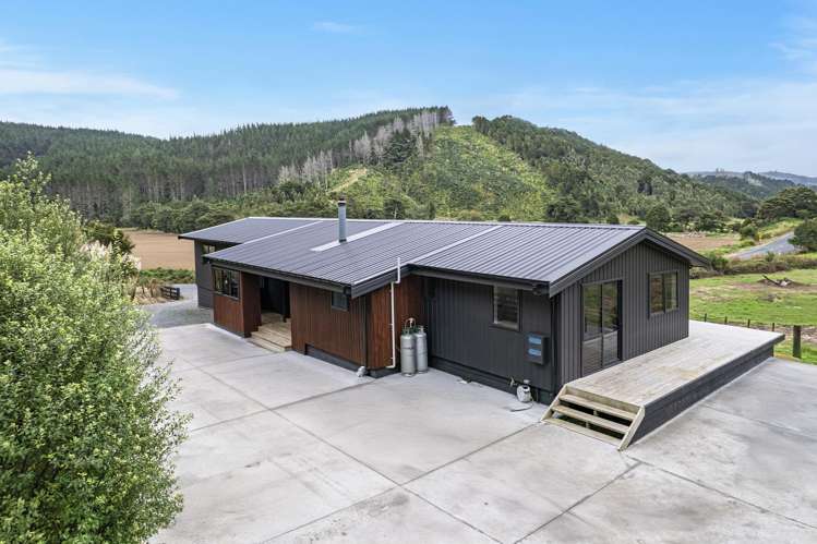 762 Russell Road Whakapara_1