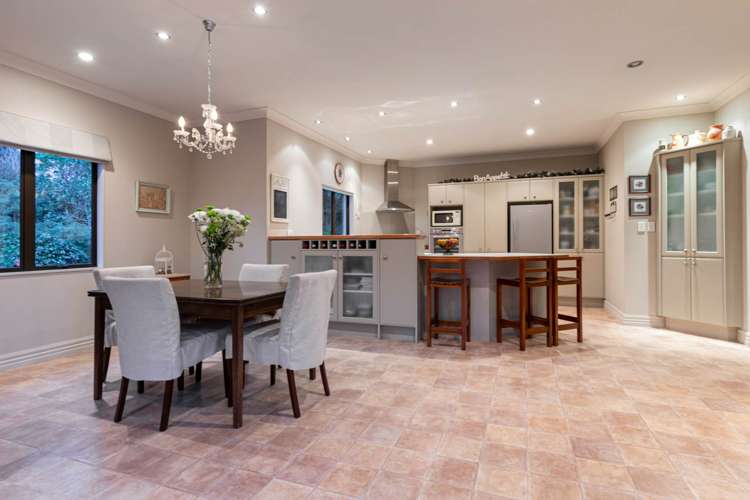 134 Upper Harbour Drive Greenhithe_5