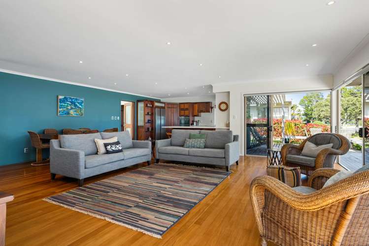 26 Dunlop Drive Pauanui_10