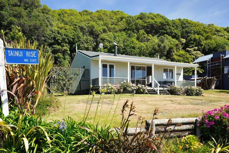3 Tainui Rise Gore Bay_3