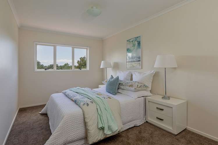 19 Stolford Crescent New Lynn_18