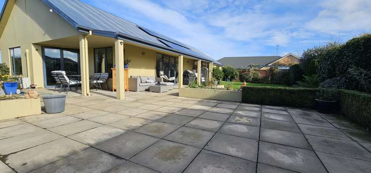 75 Pages Road Allenton_16