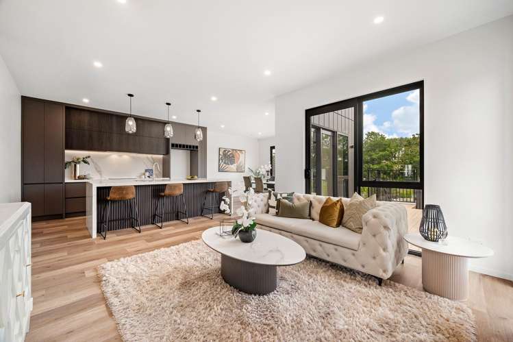 1/299 Te Taruna Drive Milldale_1