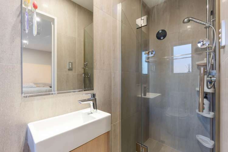 5 Peony Mews Oteha_12