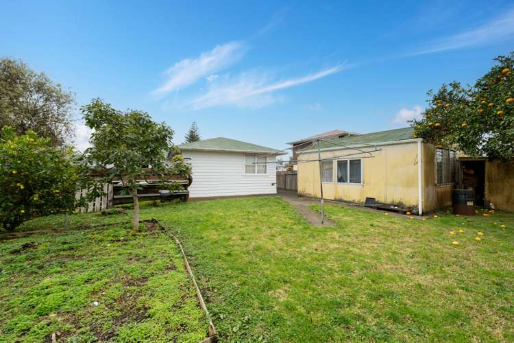 40 Te Kanawa Crescent Henderson_13