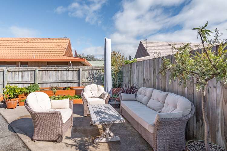 54/2 William Donald Drive Solway_17