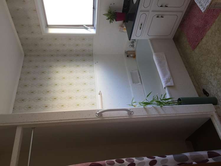 2/17 Turama Road Royal Oak_5