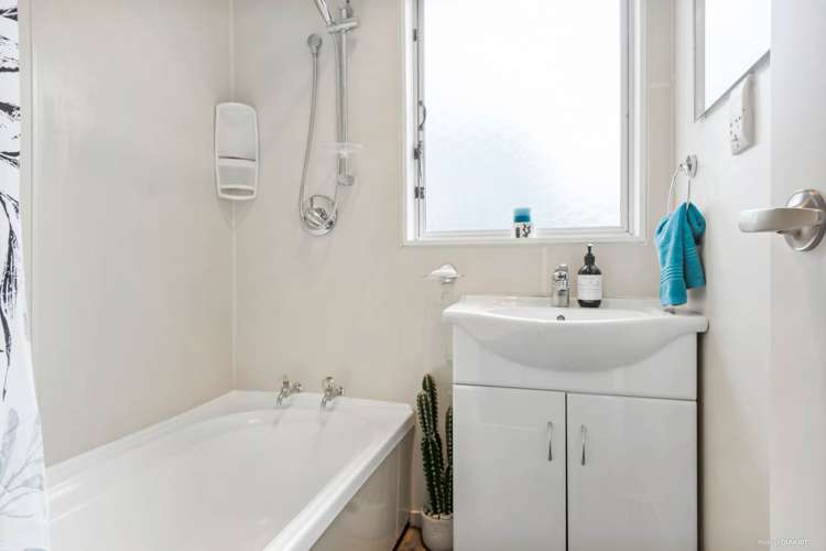 82 Oreil Avenue West Harbour_12