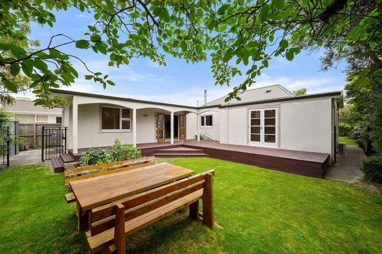 34 Gordon Avenue Saint Albans_21