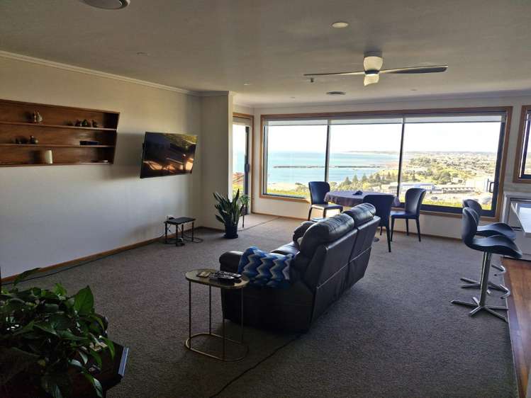2/24 Scott Street Moturoa_1