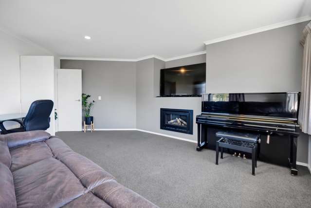 12 Oakmont Crescent Waiwhakaiho_4