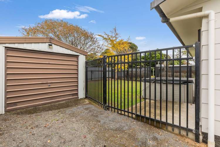 6 Kirkcaldie Grove Levin_24