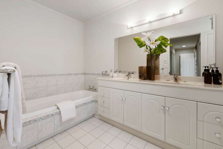 6 Leicester Parade Somerville_22