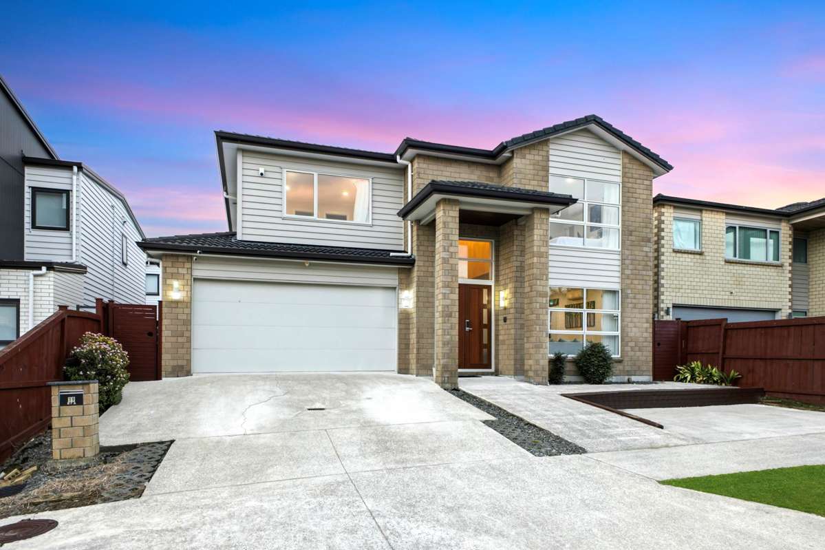 19 Kira Road_0