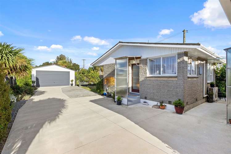 96 Neill Street Hornby_1