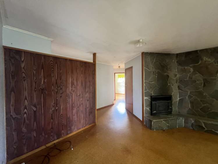 15 Oioi Street Owhango_4