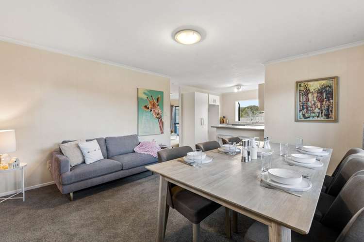 42 Medvale Avenue Flat Bush_4