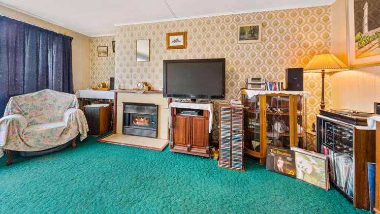 7 Caen Road Panmure_12