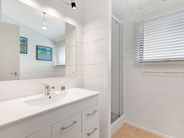 9 Leeton Drive Waipukurau_16